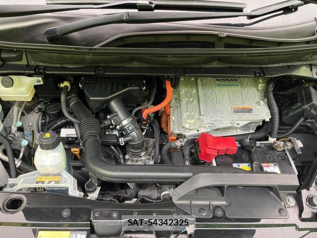Nissan SERENA 2018-05 8342062-19