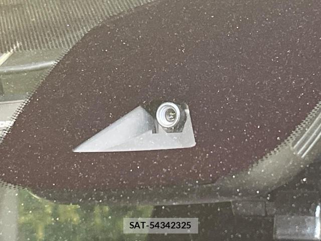 Nissan SERENA 2018-05 8342062-2