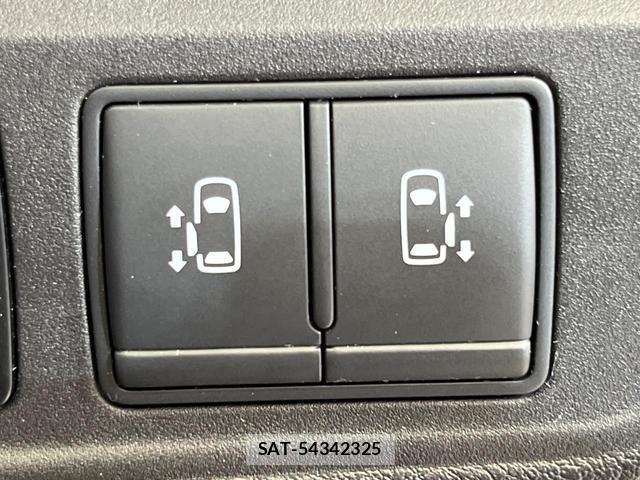 Nissan SERENA 2018-05 8342062-7