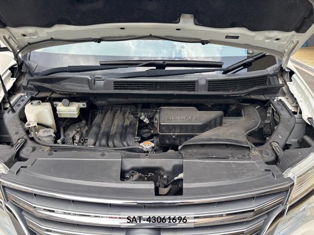 Nissan SERENA 2015-11 8342117-18