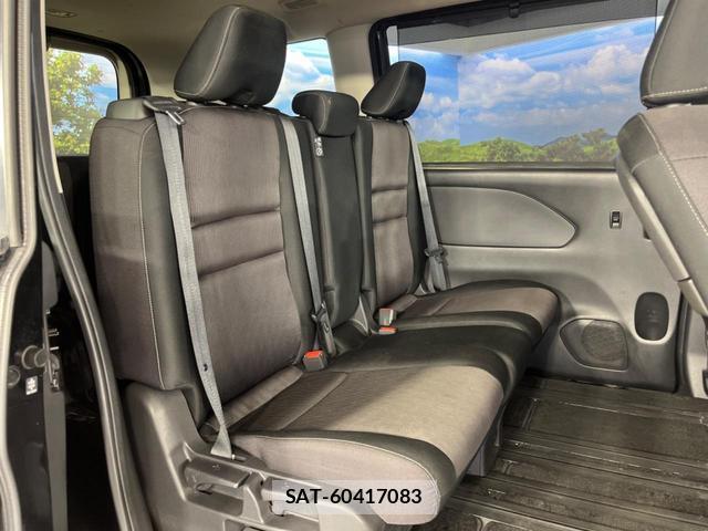 Nissan SERENA 2018-10 8342493-9
