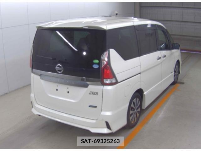 Nissan SERENA 2017-09 8342666-4