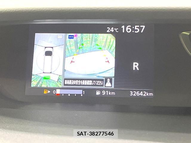 Nissan SERENA 2017-08 8342682-3