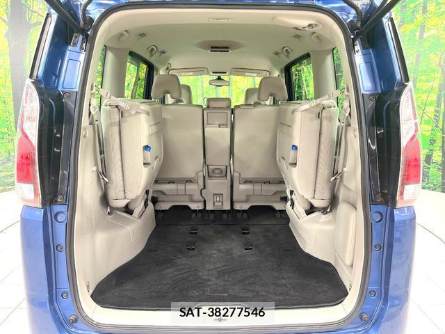Nissan SERENA 2017-08 8342682-9