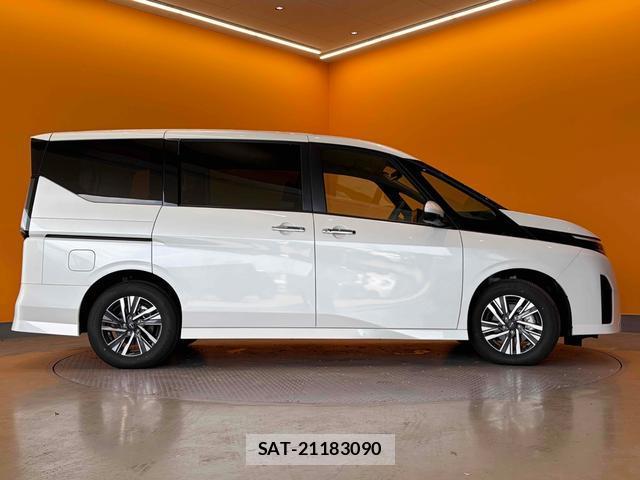 Nissan SERENA 2025-08 8342892-15