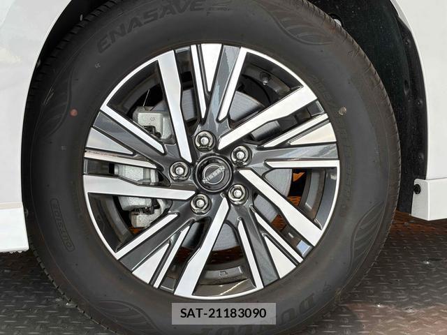 Nissan SERENA 2025-08 8342892-19