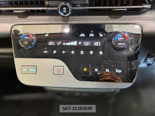Nissan SERENA 2025-08 8342892-6