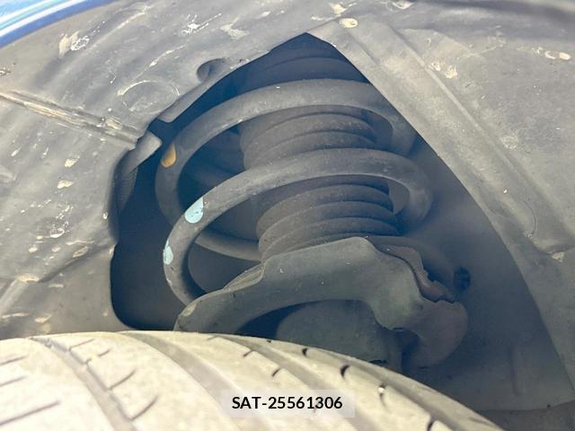 Nissan SERENA 2015-12 8343037-19