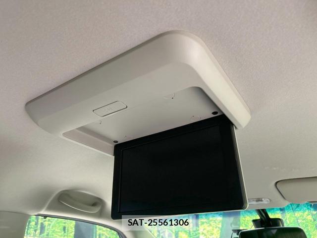 Nissan SERENA 2015-12 8343037-3