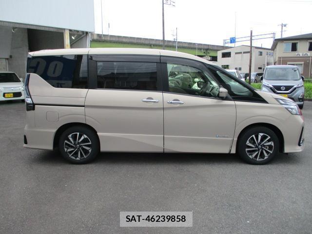 Nissan SERENA 2021-08 8343262-3