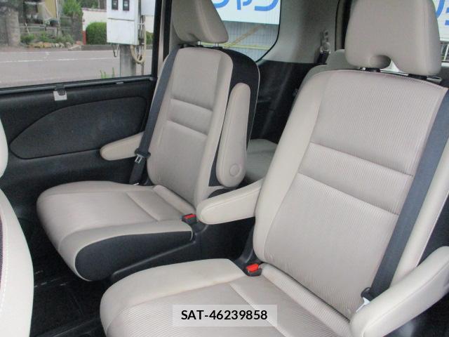 Nissan SERENA 2021-08 8343262-6