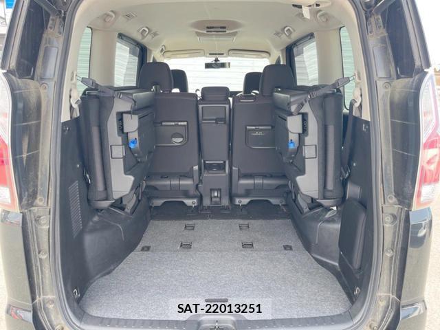 Nissan SERENA 2017-09 8343285-11