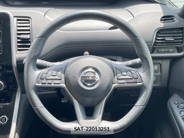 Nissan SERENA 2017-09 8343285-12