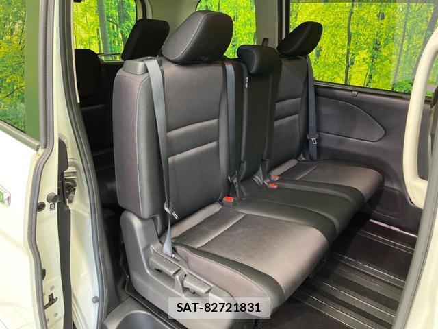 Nissan SERENA 2017-01 8343320-8