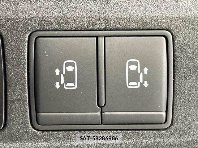 Nissan SERENA 2021-07 8343637-3