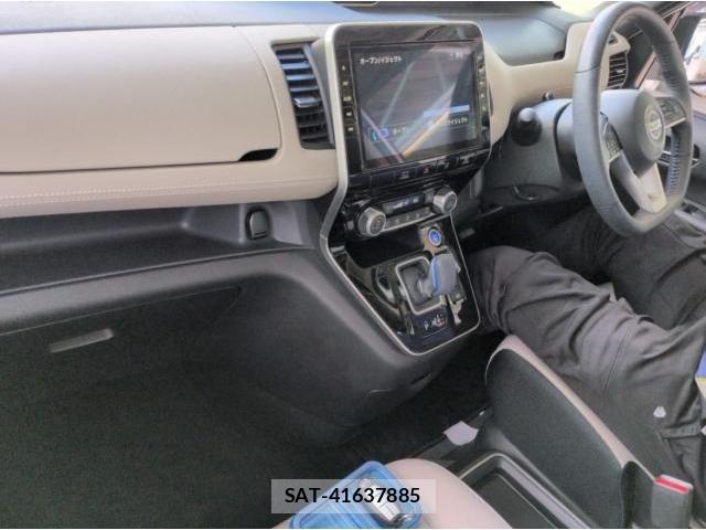 Nissan SERENA 2021-03 8343691-2