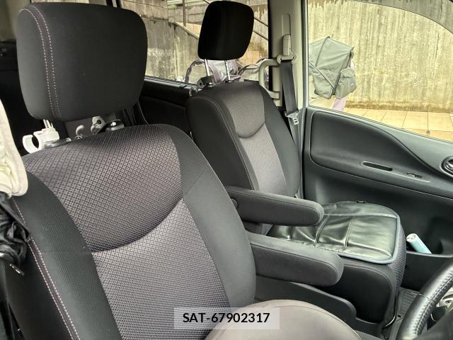 Nissan SERENA 2012-08 8343748-6