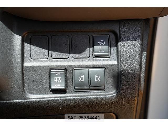 Nissan SERENA 2021-05 8343855-8