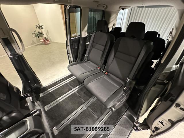 Nissan SERENA 2021-05 8344101-6