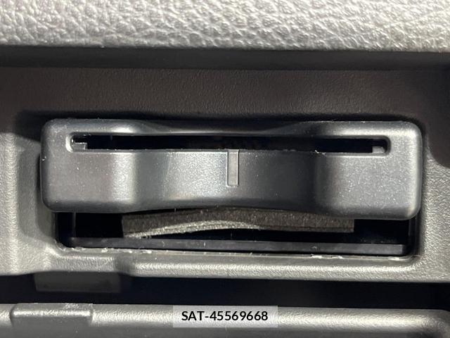 Nissan SERENA 2015-10 8344283-6