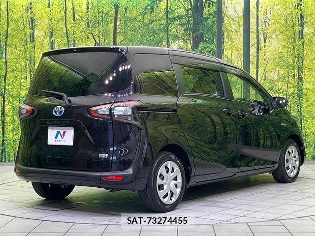 Toyota SIENTA 2018-02 8342055-17