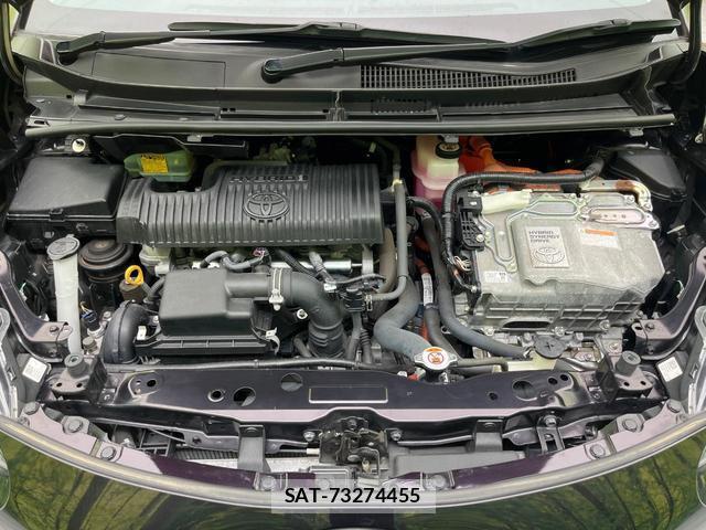 Toyota SIENTA 2018-02 8342055-18