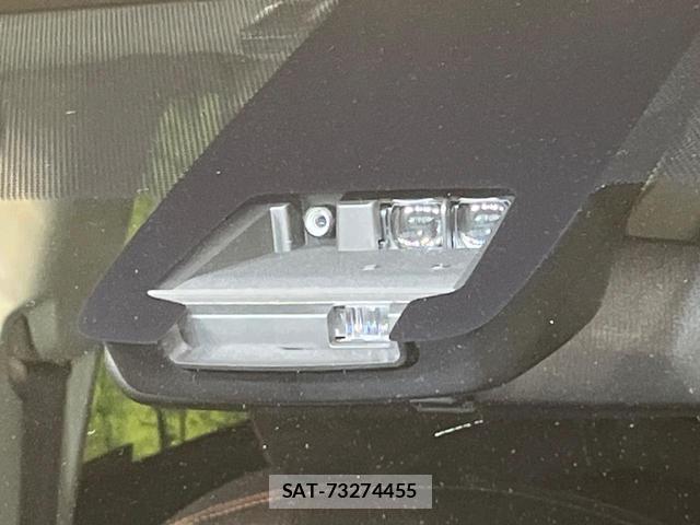 Toyota SIENTA 2018-02 8342055-4