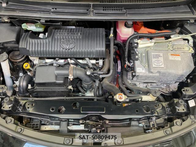 Toyota SIENTA 2018-09 8342061-18