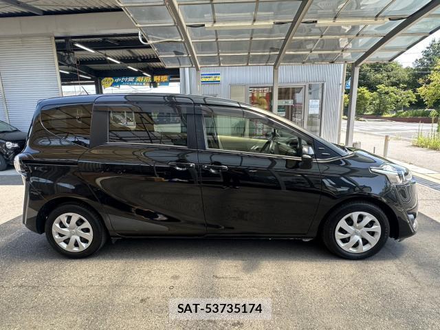 Toyota SIENTA 2016-06 8342213-3