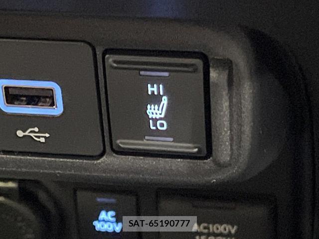 Toyota SIENTA 2026-06 8342242-4