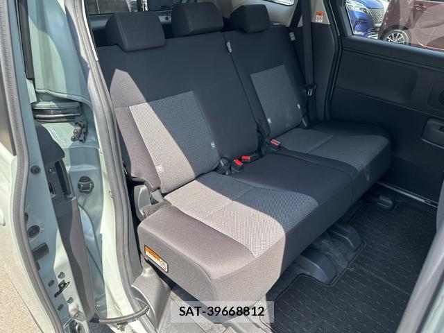 Toyota SIENTA 2023-08 8342248-11