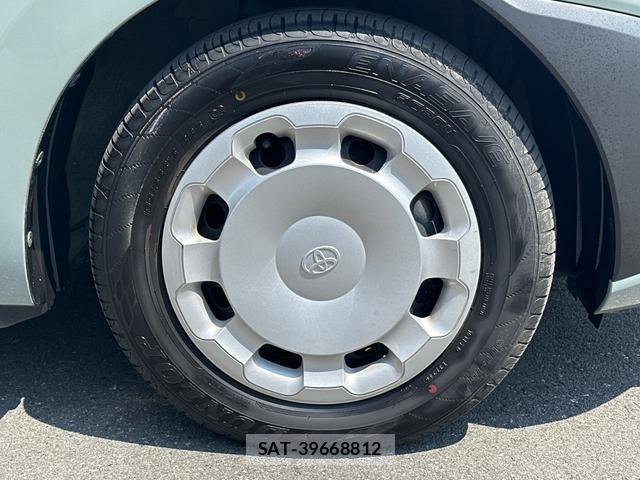 Toyota SIENTA 2023-08 8342248-18