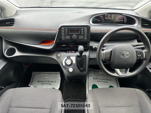 Toyota SIENTA 2021-07 8342258-1