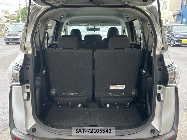 Toyota SIENTA 2021-07 8342258-13