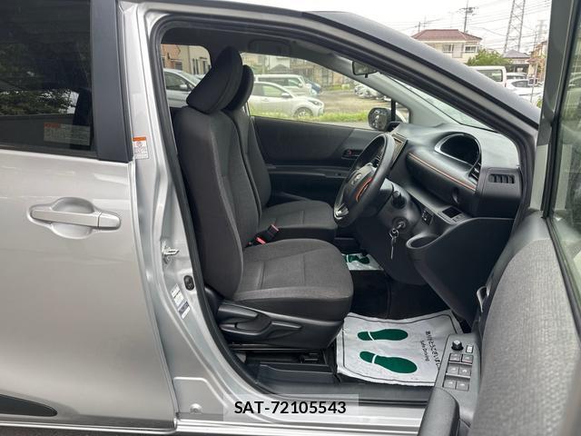 Toyota SIENTA 2021-07 8342258-7