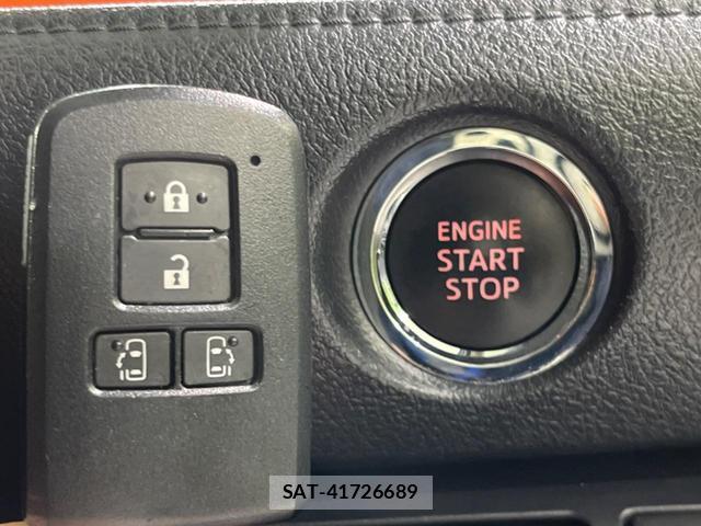 Toyota SIENTA 2016-02 8342345-4