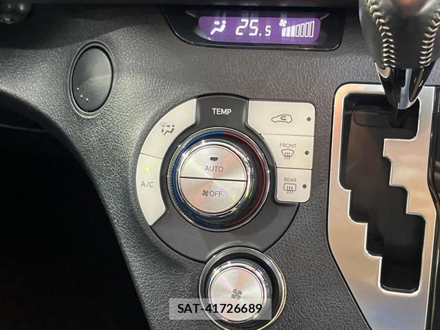 Toyota SIENTA 2016-02 8342345-5
