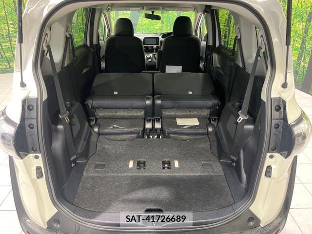 Toyota SIENTA 2016-02 8342345-9