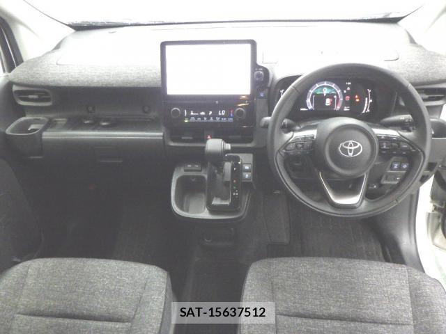 Toyota SIENTA 2022-11 8342645-2