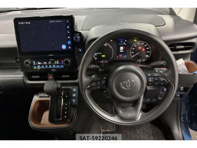 Toyota SIENTA 2024 8342667-2