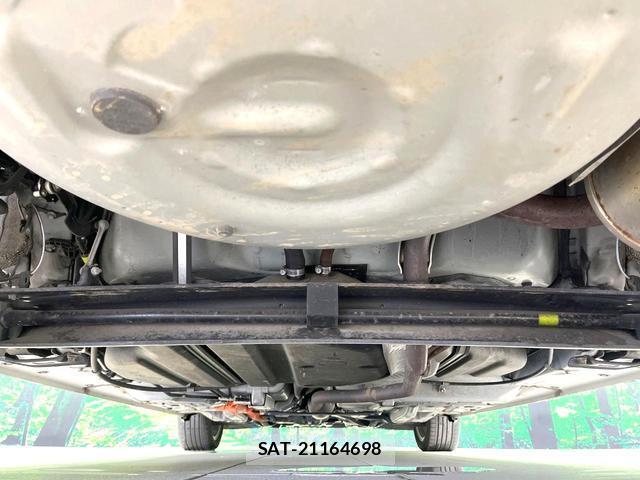 Toyota SIENTA 2015-12 8342681-19