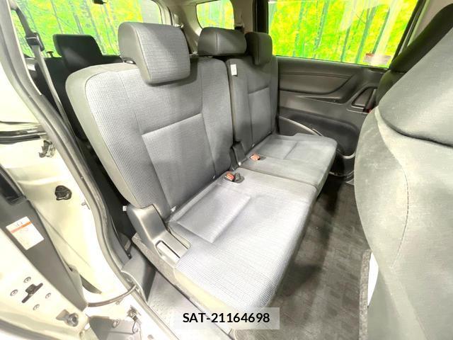 Toyota SIENTA 2015-12 8342681-8