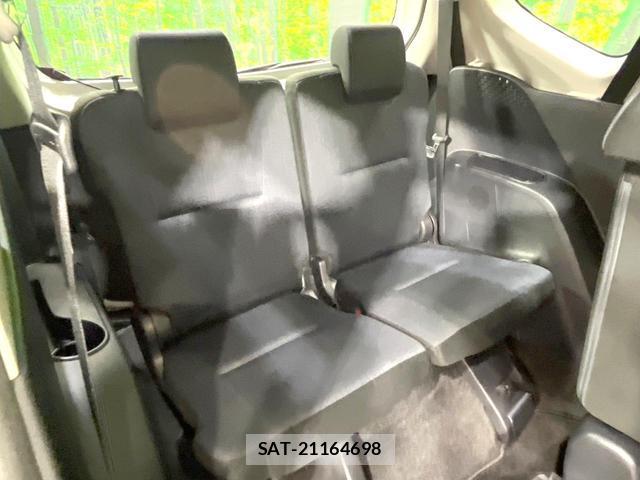 Toyota SIENTA 2015-12 8342681-9