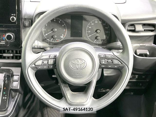 Toyota SIENTA 2024-11 8342688-11