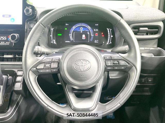 Toyota SIENTA 2023-03 8342692-11