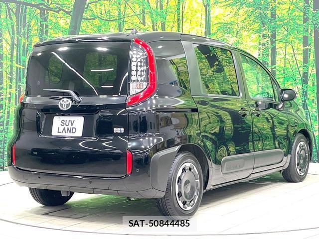 Toyota SIENTA 2023-03 8342692-13