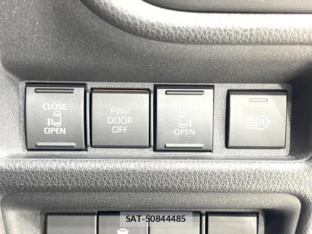 Toyota SIENTA 2023-03 8342692-7