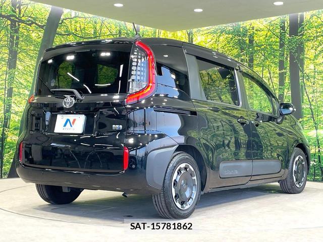 Toyota SIENTA 2023-12 8343051-17