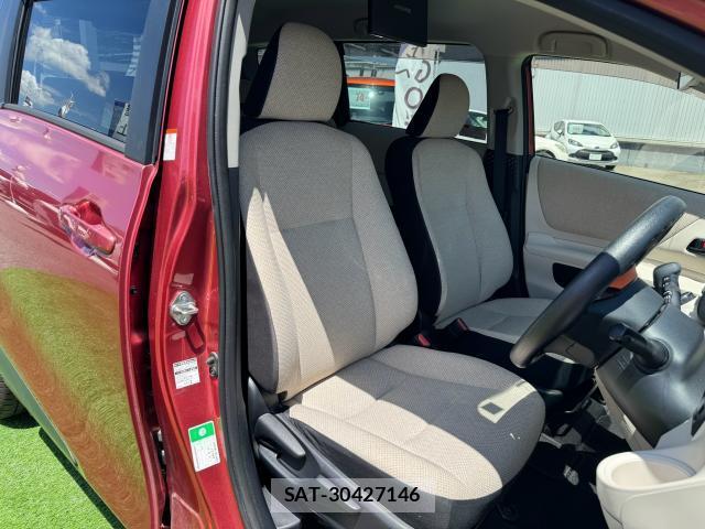 Toyota SIENTA 2015-10 8343127-4
