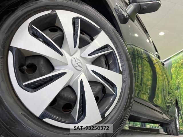 Toyota SIENTA 2019-02 8343250-14